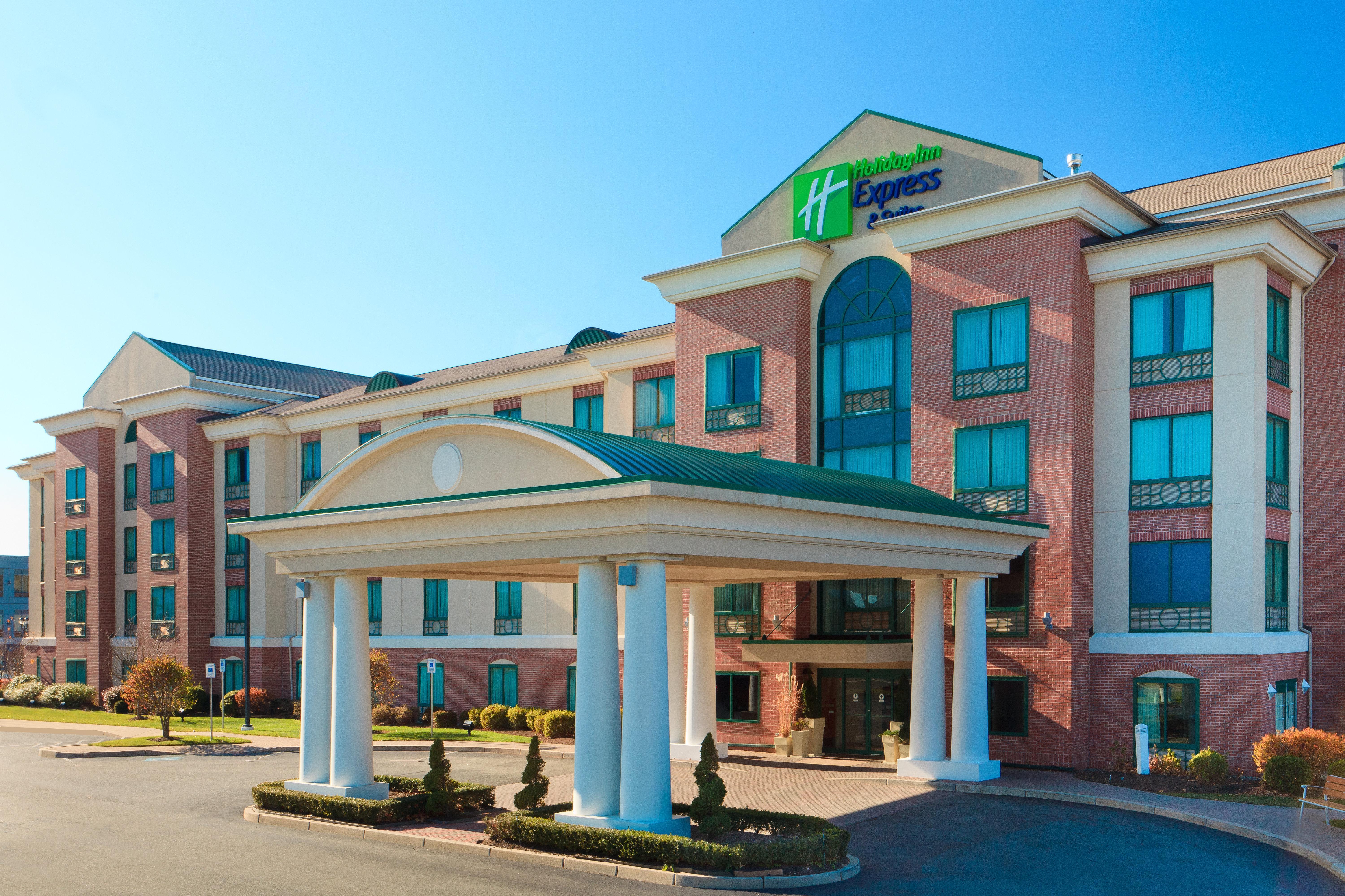 Holiday Inn Express Hotel & Suites Warwick-Providence Airport, An Ihg Hotel Екстериор снимка